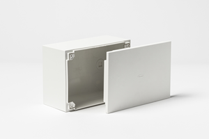 Connection boxes 40 in LMP halogen free